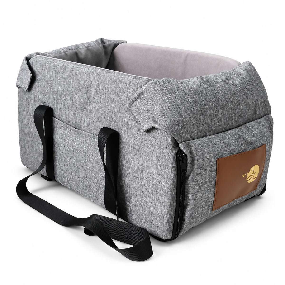Panier de voyage pour petit chien et chat — fond blanc