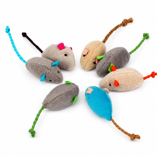 Souris en peluche pour chat — 1 ou 2 pièces — fond blanc